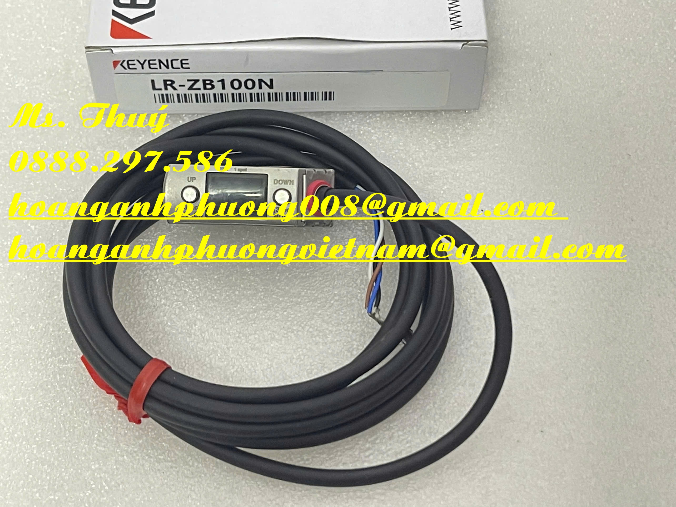 Giá ưu đãi - Cảm biến laser Keyence LR-ZB100N